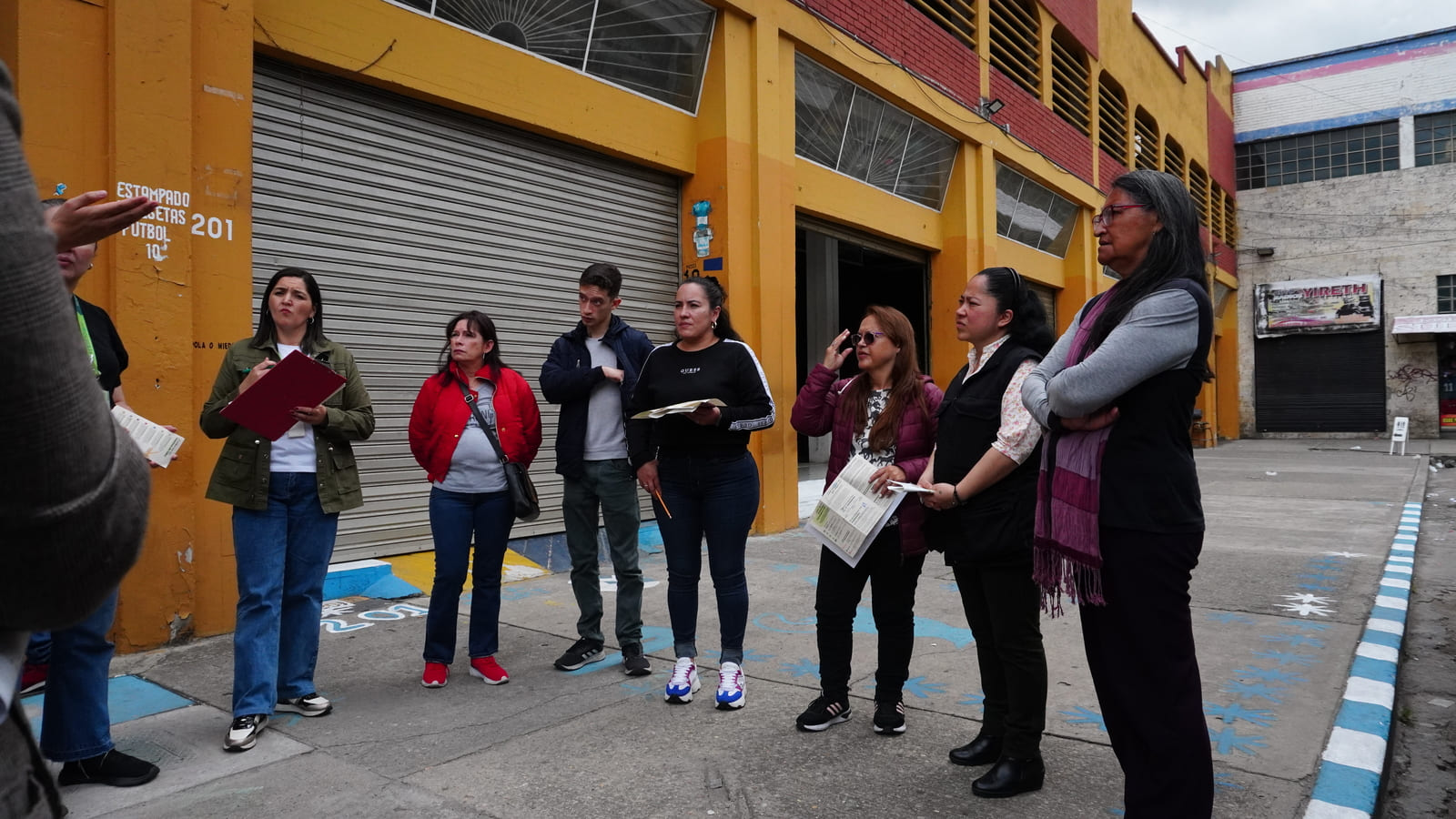 Líderes de Puente Aranda conocen las apuestas de renovación urbana para ZiBo